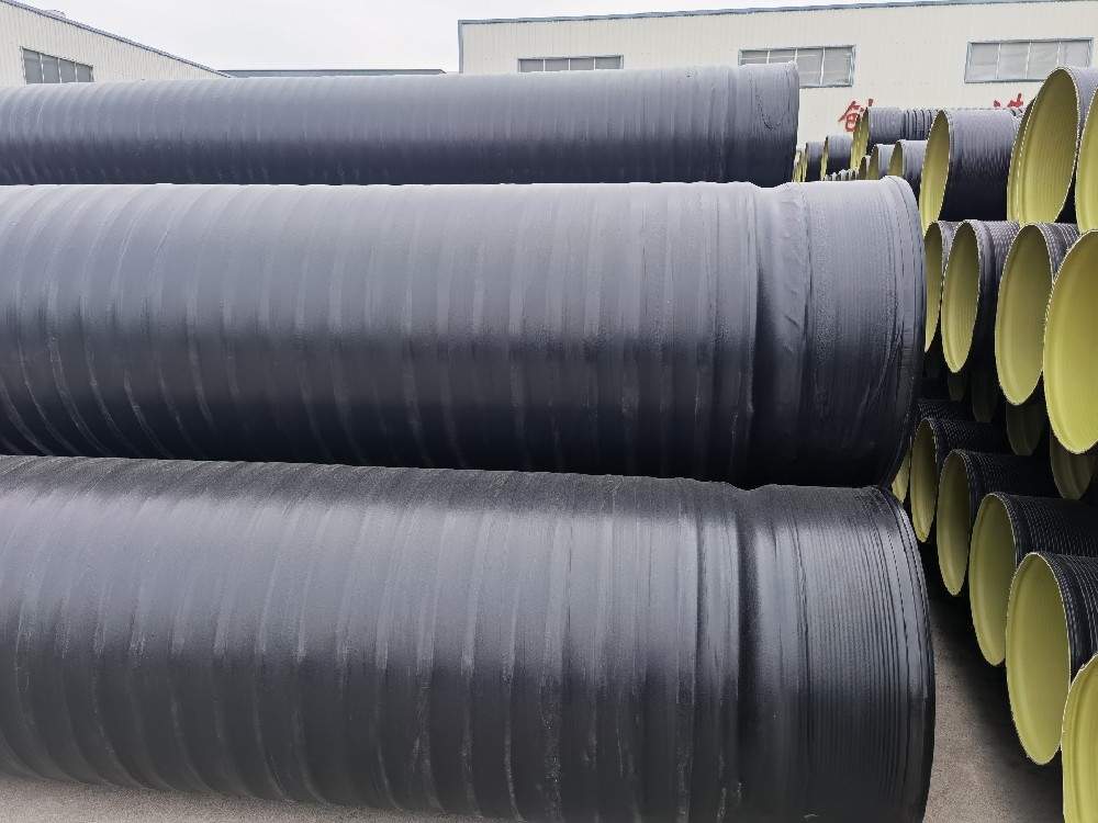 HDPE三層壁復(fù)合增強管